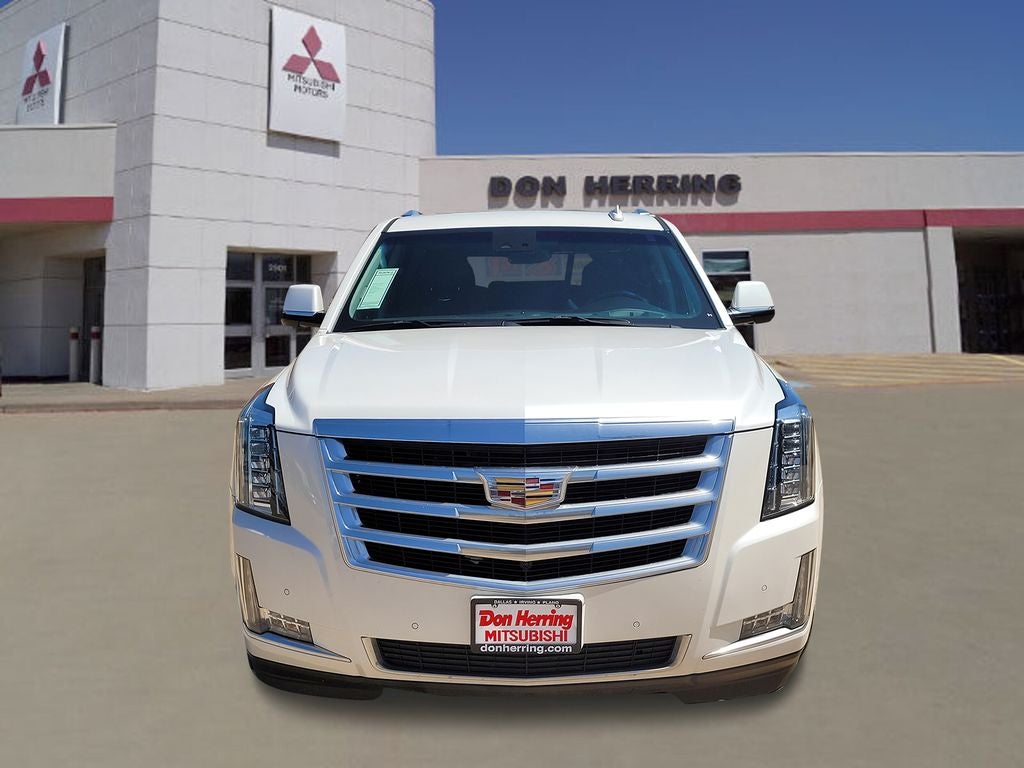 2018 Cadillac Escalade ESV — side profile view