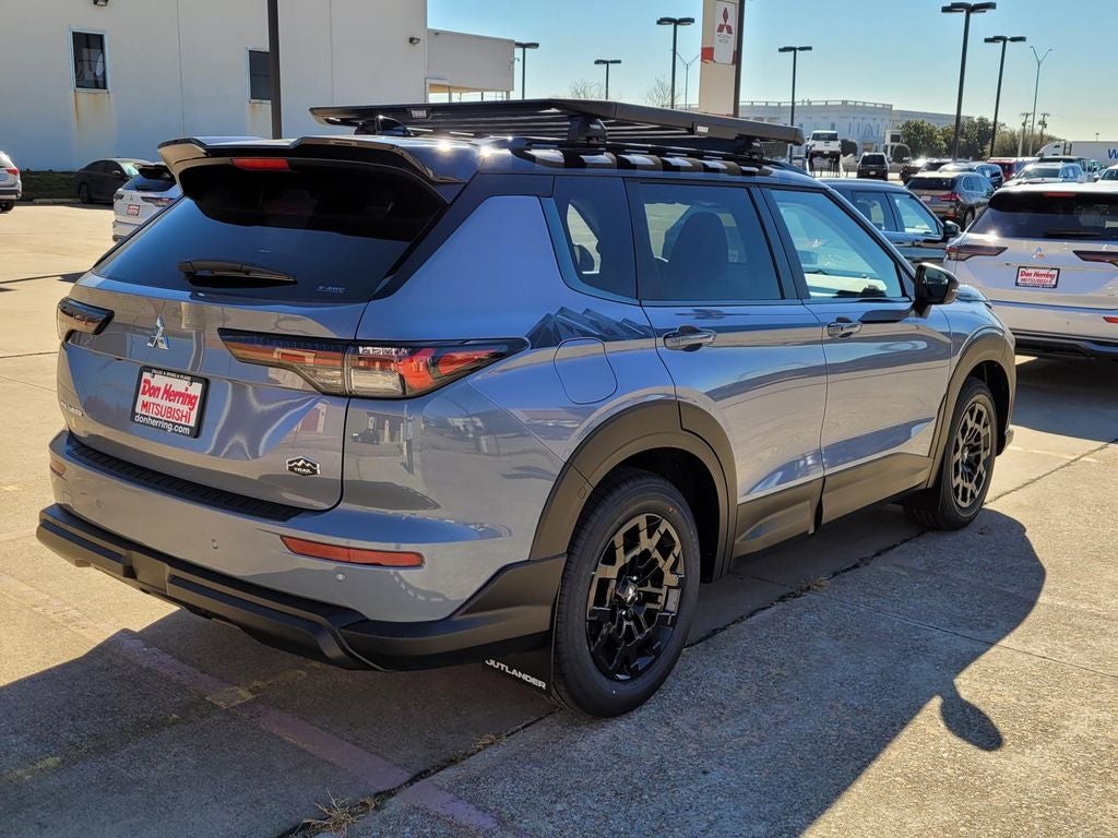 2026 Mitsubishi Outlander — rear three-quarter view
