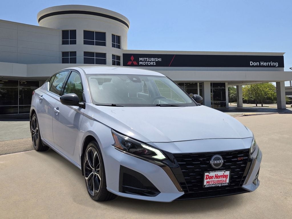2024 Nissan Altima 2.5 SR in Gray Sky Pearl — front three-quarter view