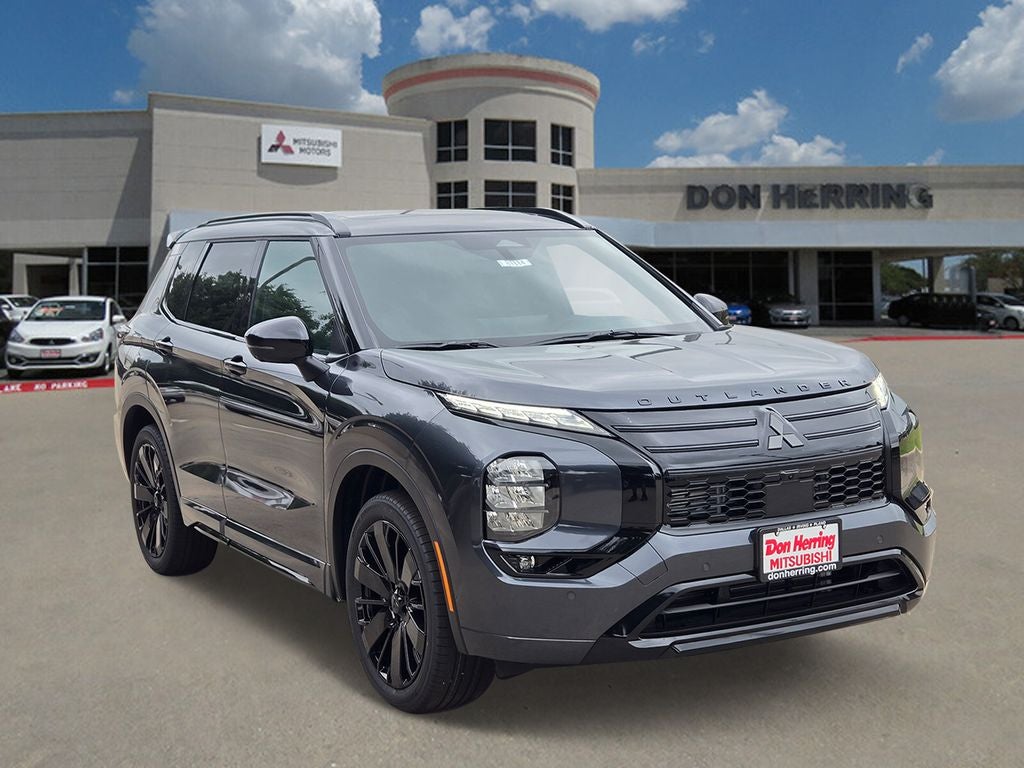 2026 Mitsubishi Outlander Black Edition in Graphite Grey W/ Blk Roof — front three-quarter view